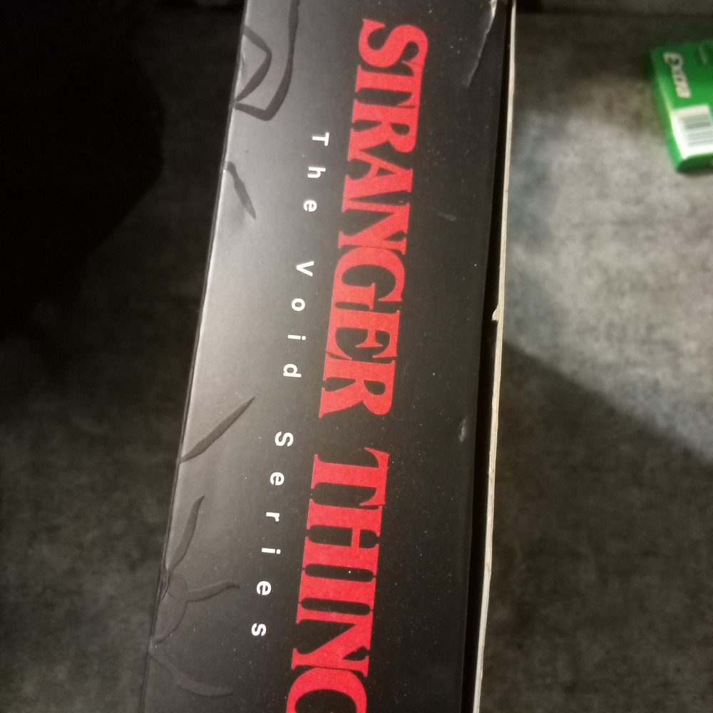 Stranger Things Action Figure - Picture 2 of 9